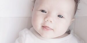검버섯 없애는법 을 알 필요가 없는 뽀얀 피부의 아기